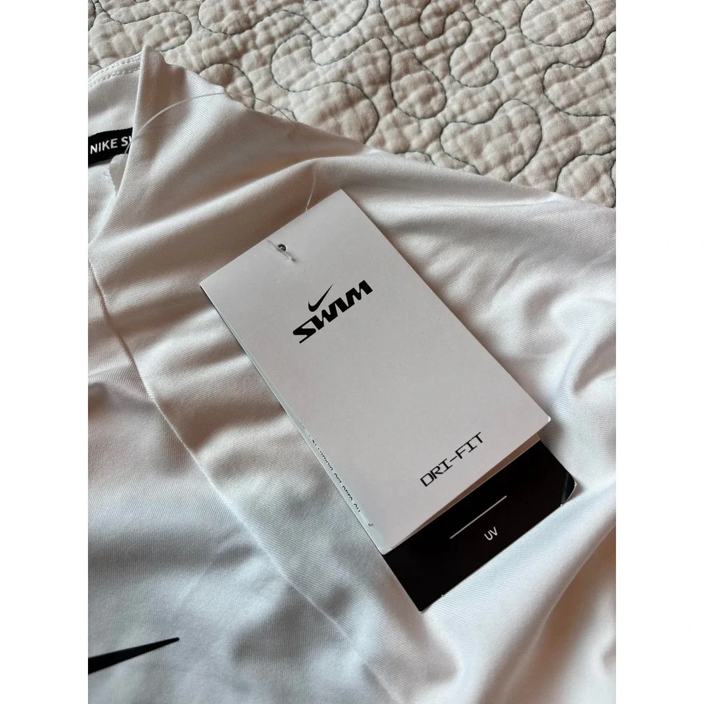 Nike Swim Womens Essential Long Sleeve Hydroguard Size XL White